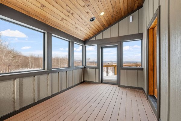 Cost of Porch Ceiling Installation in Elk Grove