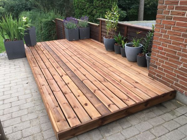 Cost of Platform Deck Installation in Elk Grove